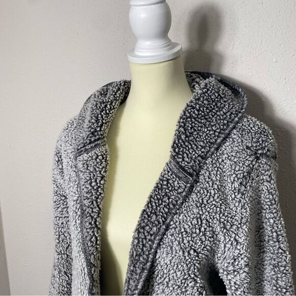 Victoria's Secret PINK Open Front Gray Sherpa Hooded Cardigan Women's Size Small - Picture 11 of 16